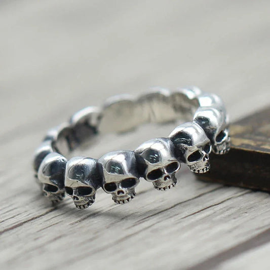 Huitan Punk Skull Ring – Unisex Anti-Metal Color Hip Hop Finger Accessory for Men & Women